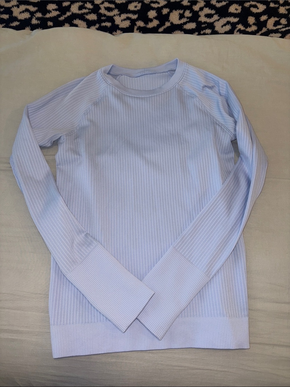 Lululemon Light Blue Ribbed Crew Neck women’s long sleeve